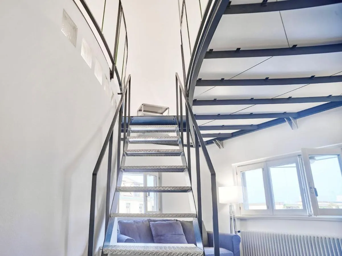 Splendid Apartment In The Historic Center Milan